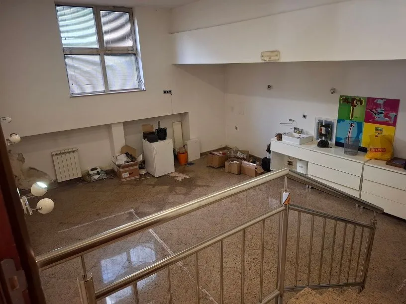 Rent, office space, 103m², Voždovac, Voždovac Sve Podlokacije