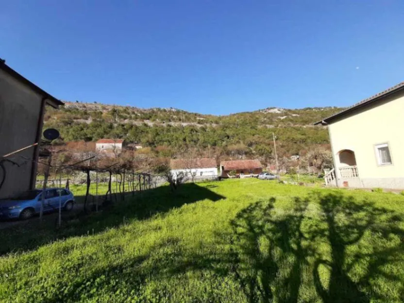 Prodaja, kuća, 3800m², Danilovgrad, Crna Gora