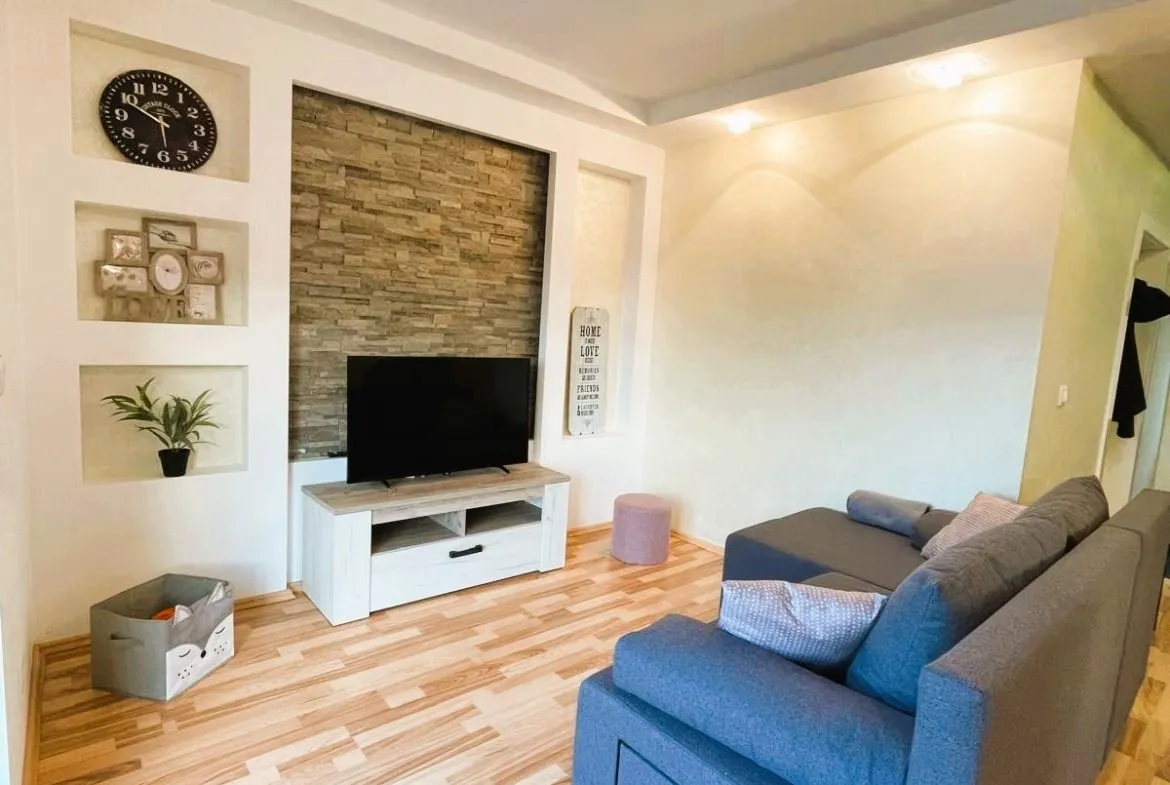 Prodaja, kuća, 145m², Utjeha, Bar