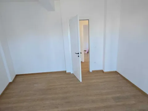 Sale, three bedroom apartment, 86m², Bjeliši, Bar - image 17