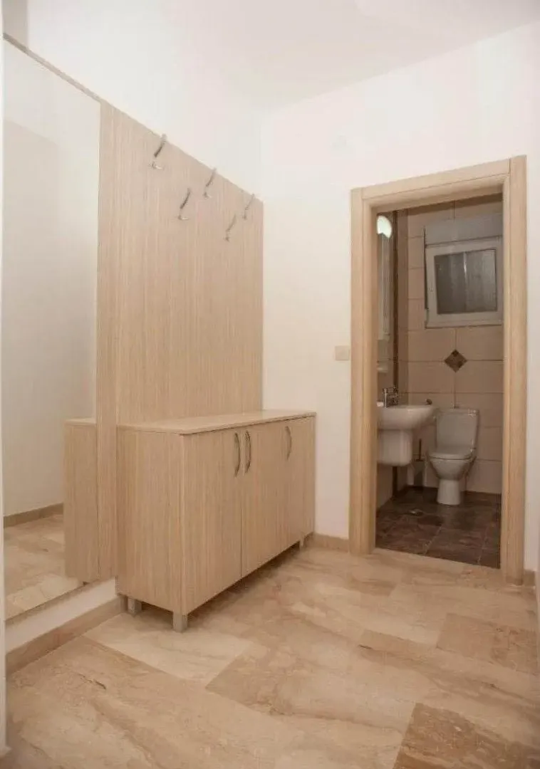 Prodaja, kuća, 400m², Petrovac, Budva
