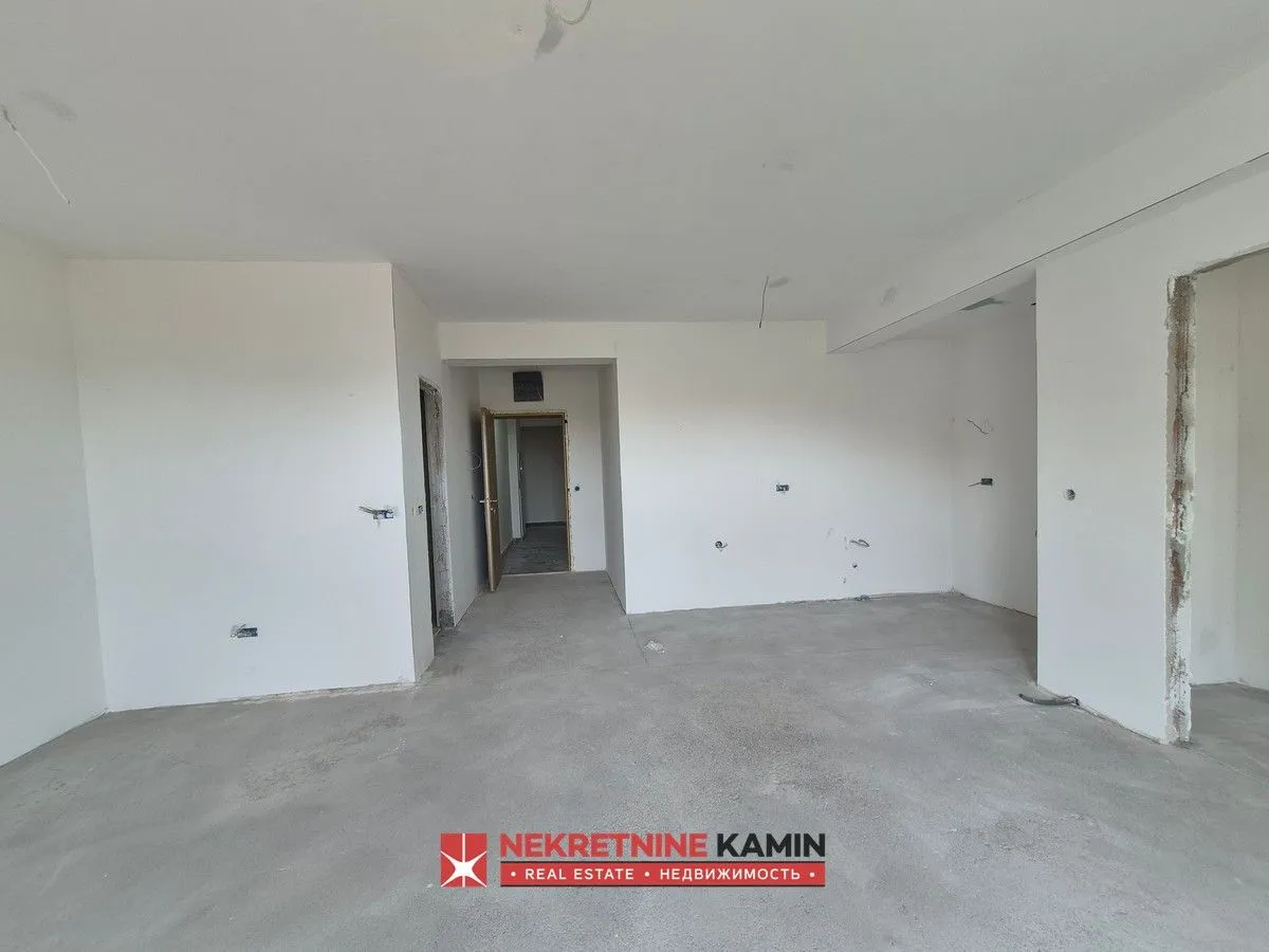 Prodaja, dvosoban stan, 77m², Podkošljun, Budva