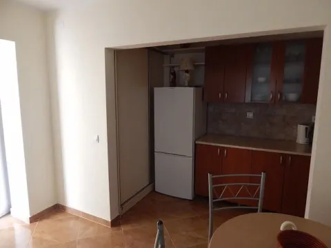 Sale, house, 400m², Dobrota, Kotor - image 11