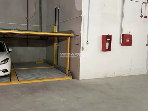 Sale, parking/garage, 14m², Đeram Pijaca, Beograd - image 3