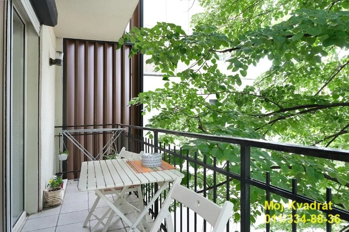 Prodaja, dvosoban stan, 54m², Kalenić Pijaca, Vračar Sve Podlokacije