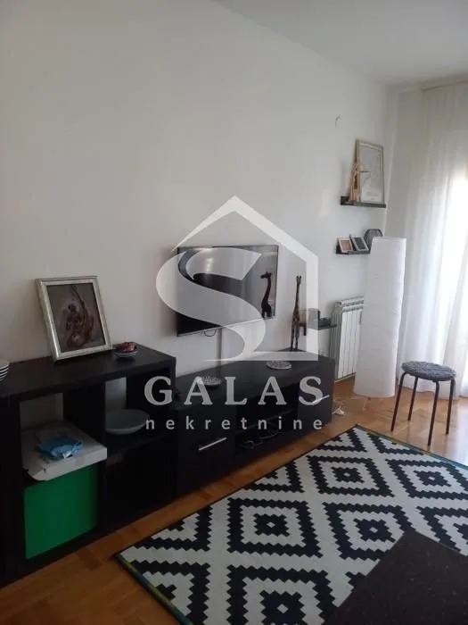 Izdavanje, stan, 45m², Brace Jerković, Voždovac Sve Podlokacije