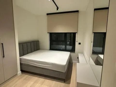 Izdavanje, trosoban stan, 70m², Savski Venac, Beograd - image 13