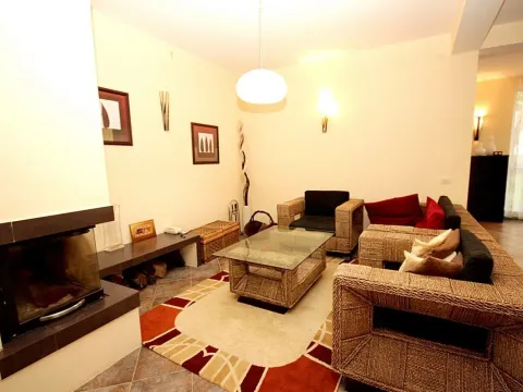 Prodaja, kuća, 300m², Sutomore, Bar - image 11