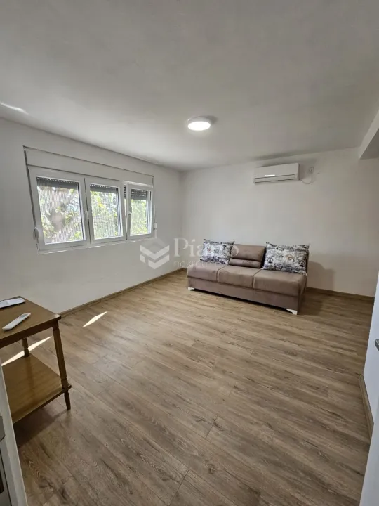 Rent, two bedroom apartment, 67m², Dahna, Podgorica