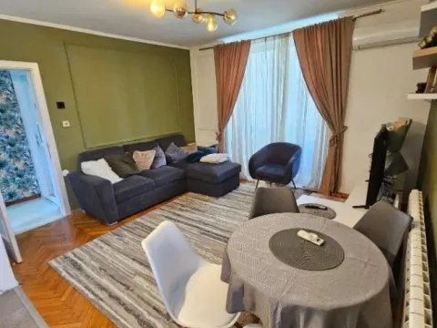 Izdavanje, jednosoban stan, 50m², Preko Morače, Podgorica - image 10