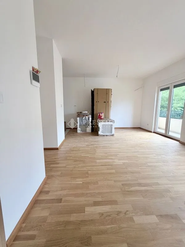Prodaja, dvosoban stan, 70m², Zabjelo, Podgorica