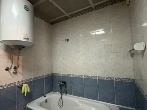 Izdavanje, dvosoban stan, 84m², Autobuska stanica, Podgorica - image 11