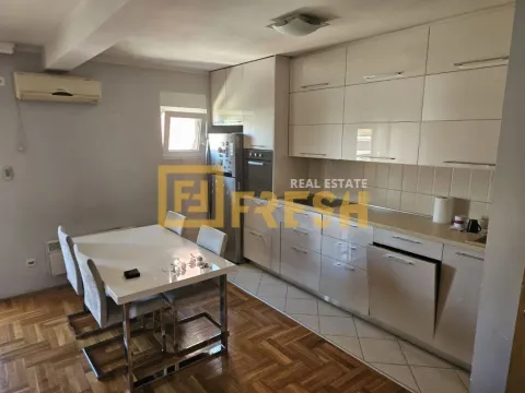 Prodaja, dvosoban stan, 80m², Zagorič, Podgorica - image 8