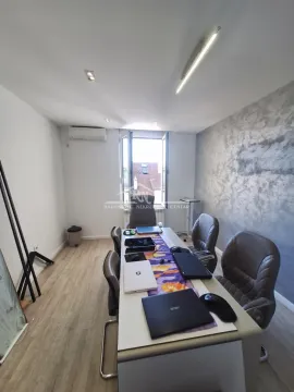 Prodaja, četvorosoban stan, 118m², Đeram Pijaca, Beograd - image 4