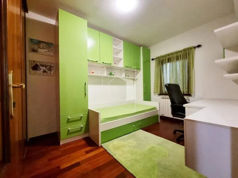 Rent, apartment, 100m², Gorica C, Podgorica