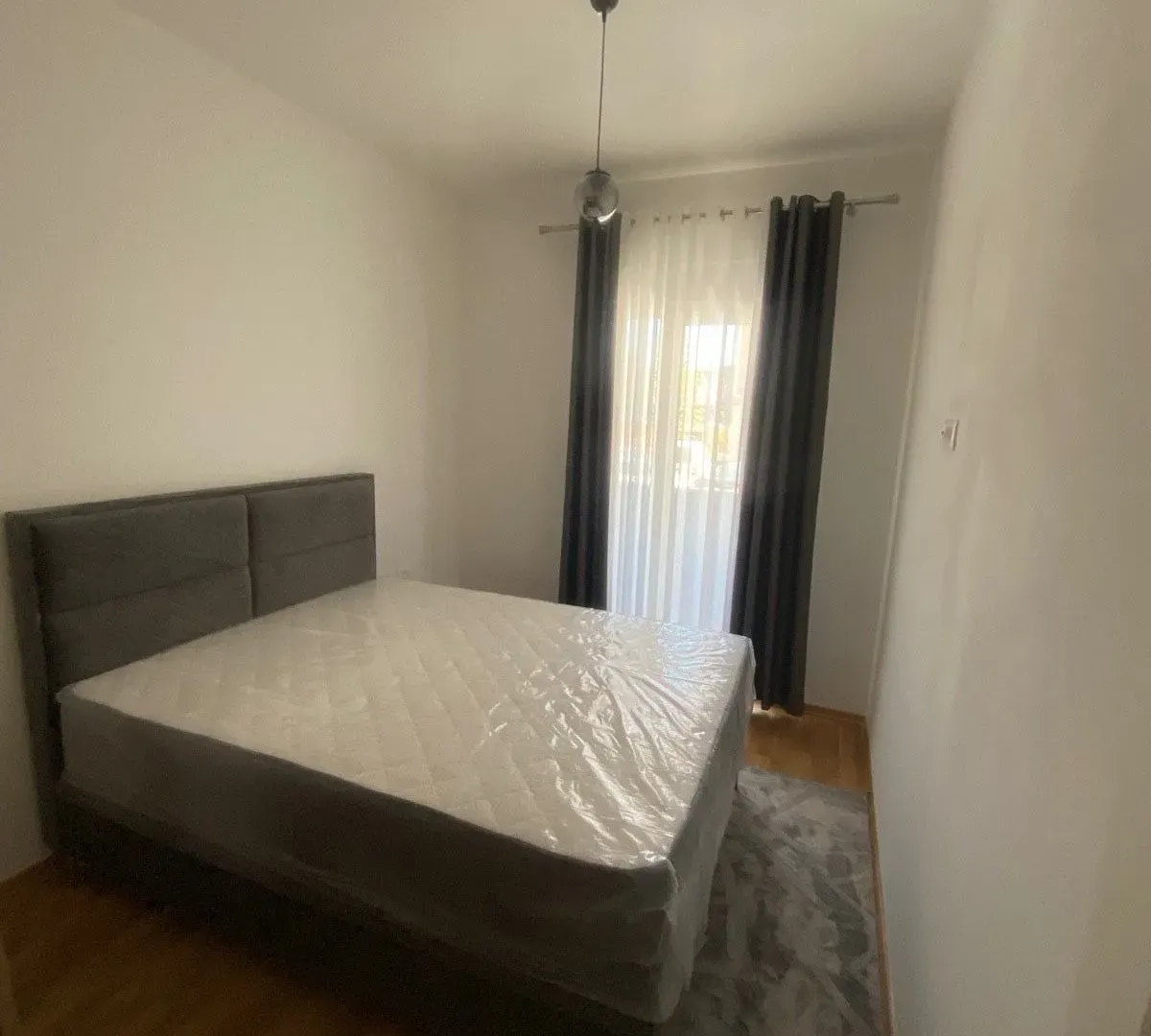 Izdavanje, jednosoban stan, 45m², Zabjelo, Podgorica