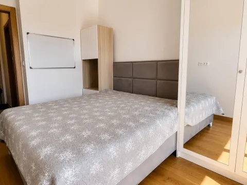 Rent, one bedroom apartment, 46m², New City, Podgorica - image 9