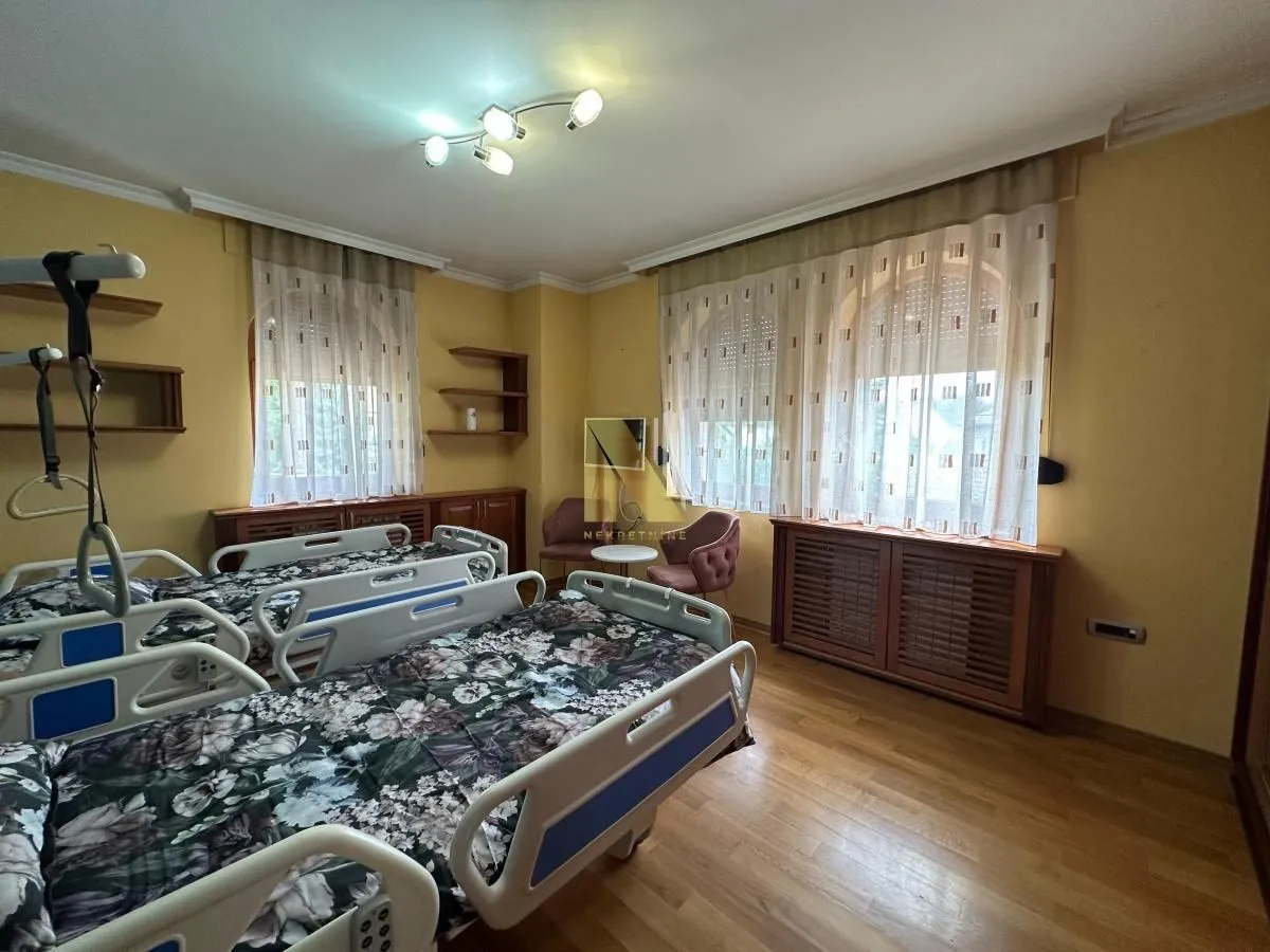 Rent, office space, 750m², Sajmište, Novi Sad
