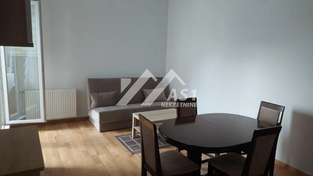 Izdavanje, dvosoban stan, 41m², Liman 4, Novi Sad Sve Podlokacije