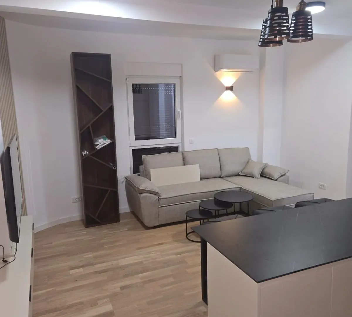 Prodaja, jednosoban stan, 48m², Centar, Bar