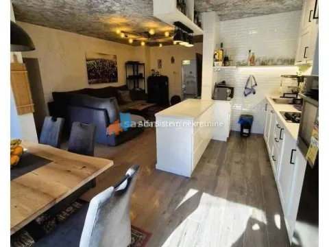 Izdavanje, četvorosoban stan, 100m², Voždovac Sve Podlokacije, Beograd - image 7