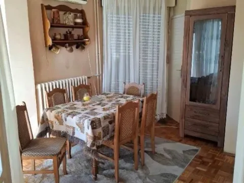 Sale, three bedroom apartment, 90m², Vračar Sve Podlokacije, Beograd - image 3