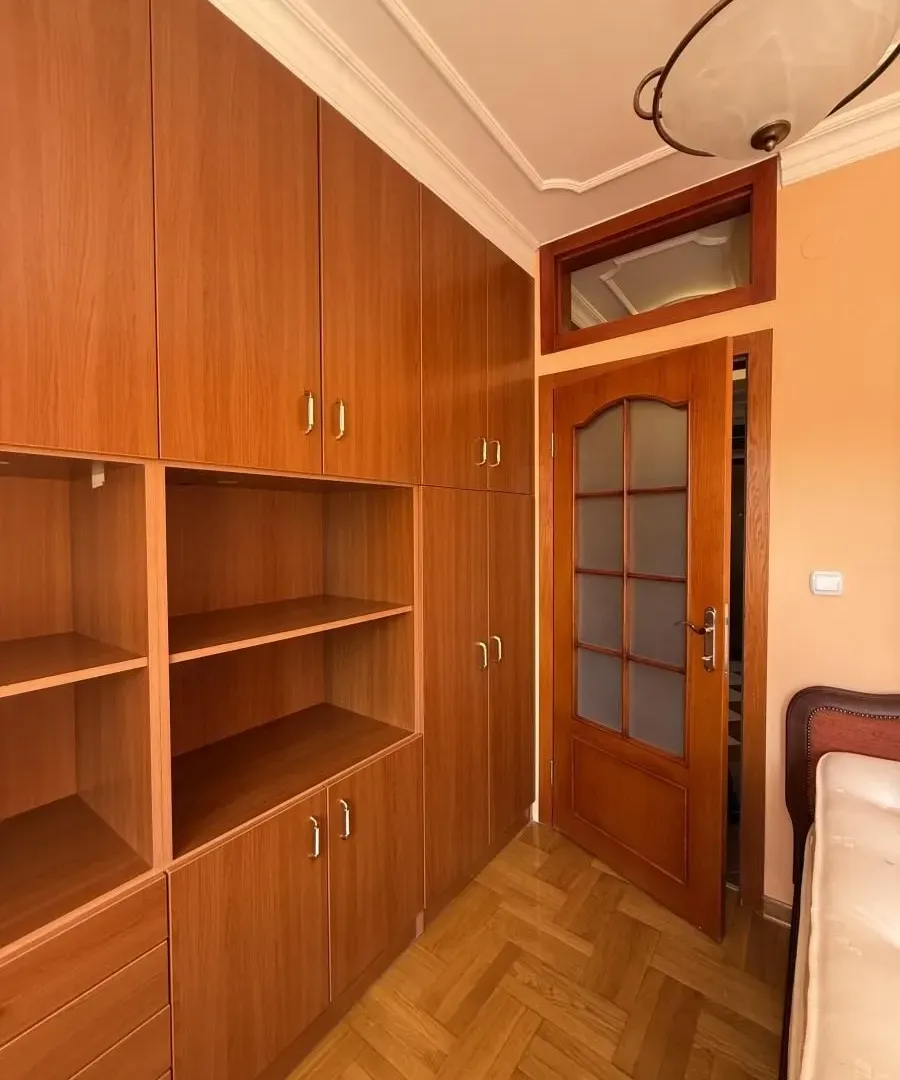 Izdavanje, četvorosoban stan, 75m², Vukov Spomenik, Zvezdara Sve Podlokacije