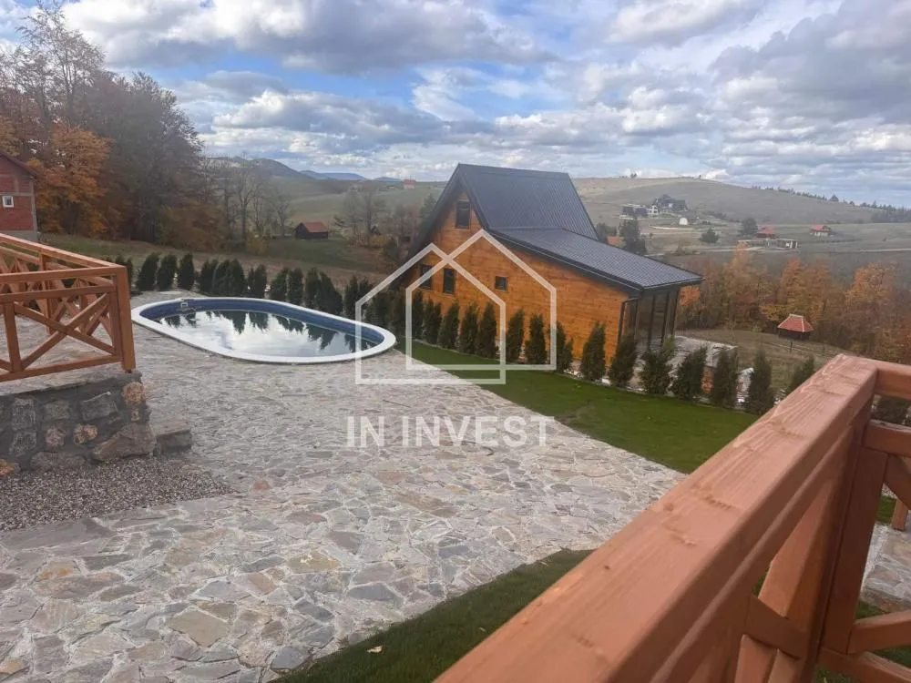 Prodaja, ugostiteljski objekat, 1701m², Zova, Zlatibor