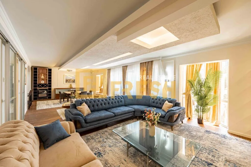 Rent, three bedroom apartment, 202m², Gorica C, Podgorica