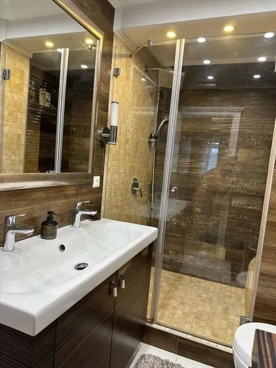 Sale, four bedroom apartment, 104m², Voždovac Sve Podlokacije, Beograd