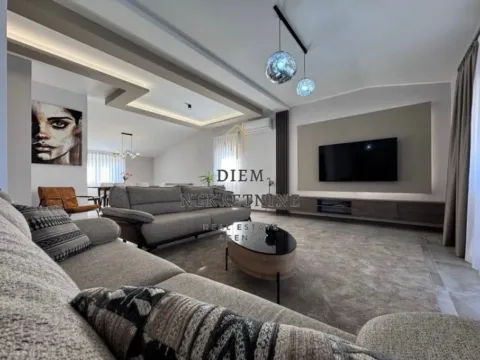 Izdavanje, trosoban stan, 180m², Vranići, Podgorica - image 4