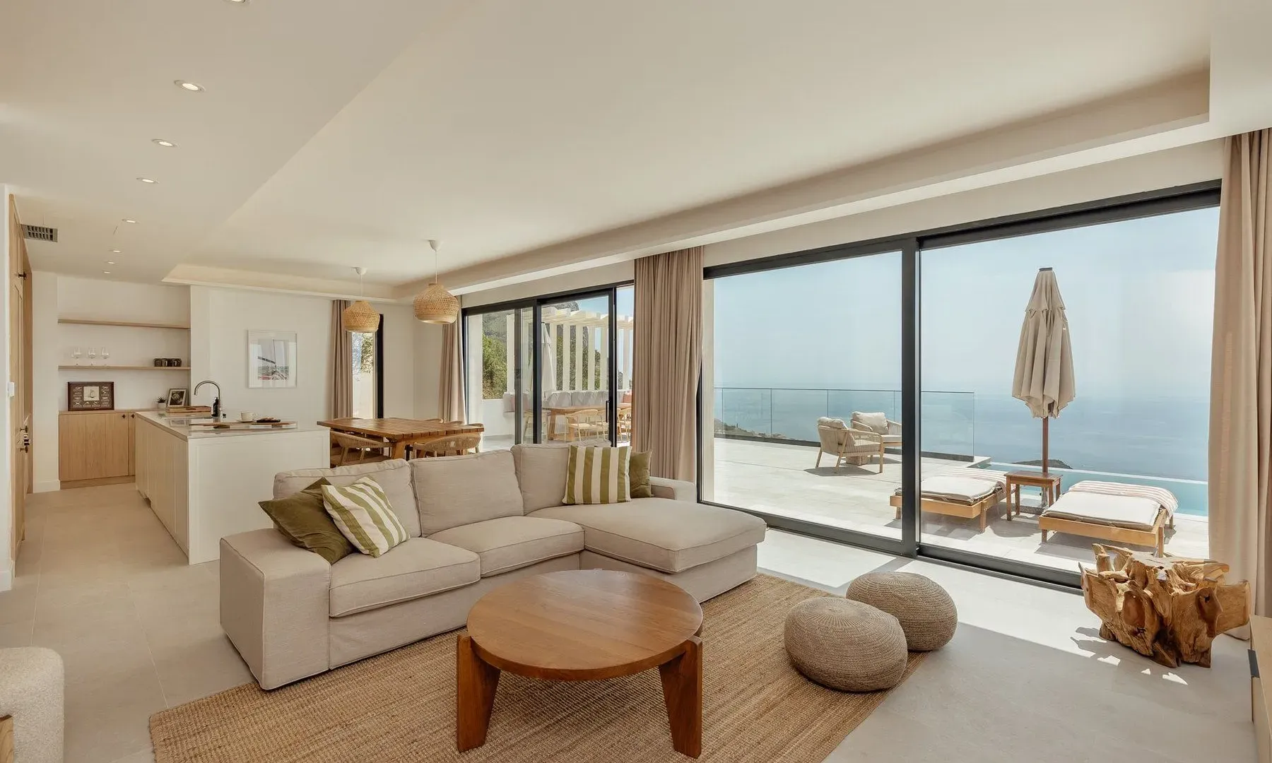 Rent, house, 250m², Blizikuće, Budva