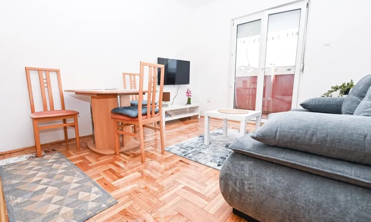 Rent, studio apartment, 28m², Krivi Most, Podgorica