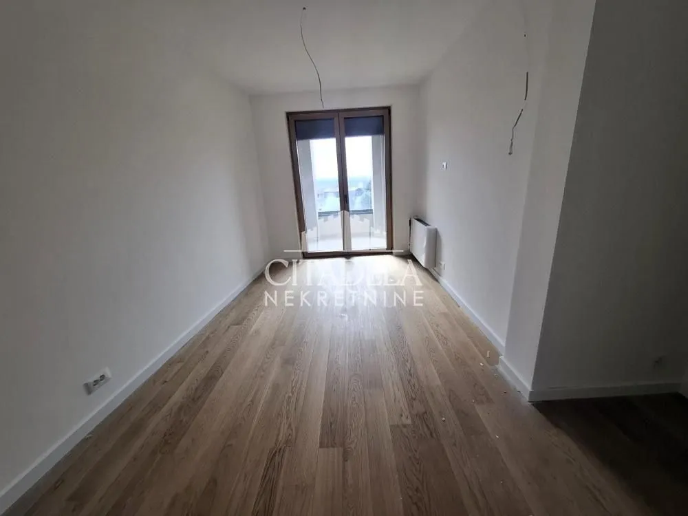 Sale, four bedroom apartment, 115m², Čukarica, Beograd