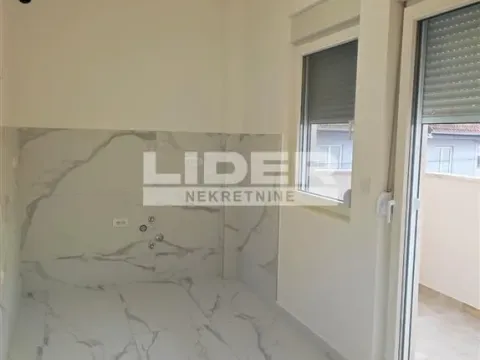 Sale, two bedroom apartment, 55m², Borča 1, Borča Sve Podlokacije - image 7