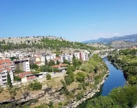 Rent, two bedroom apartment, 65m², Vezirov Most, Podgorica - image 12