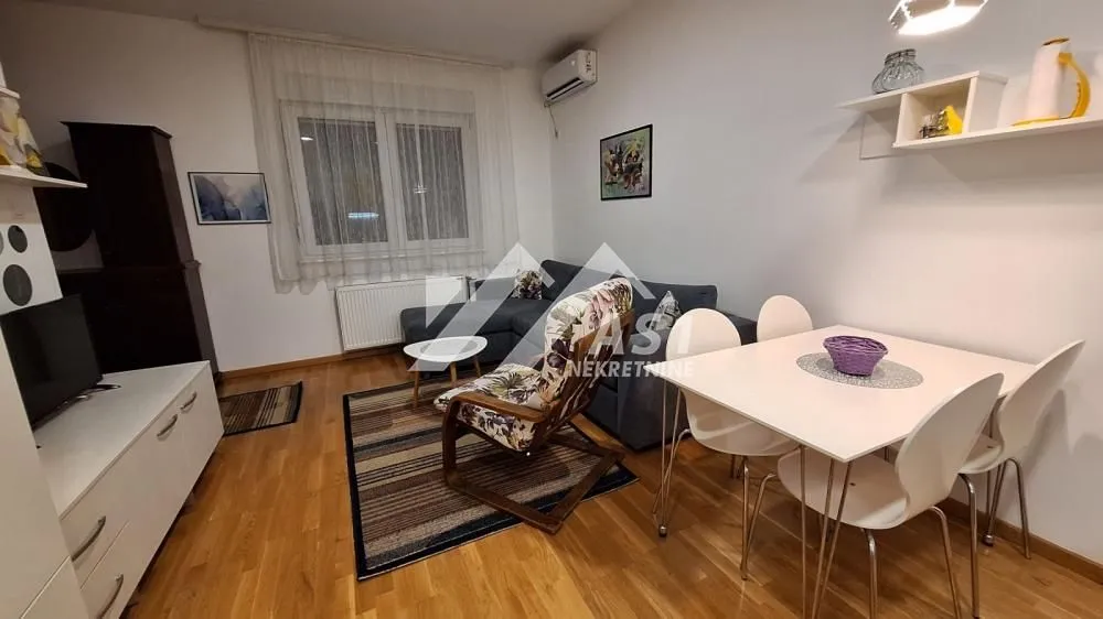 Rent, one bedroom apartment, 34m², Grbavica, Novi Sad Sve Podlokacije