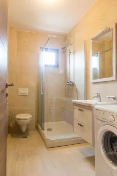 Rent, studio apartment, 33m², Budva, Crna Gora - image 10