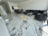 Izdavanje, kuća, 215m², Sremska Kamenica, Petrovaradin - image 35