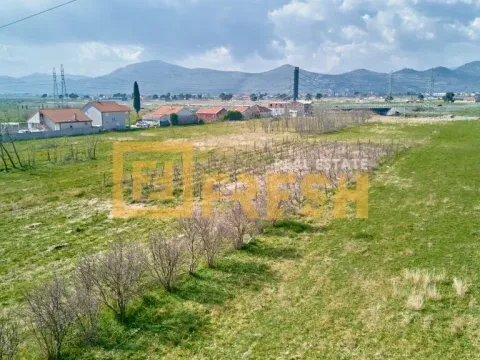 Sale, land lot, 1200m², Dahna, Podgorica - image 4