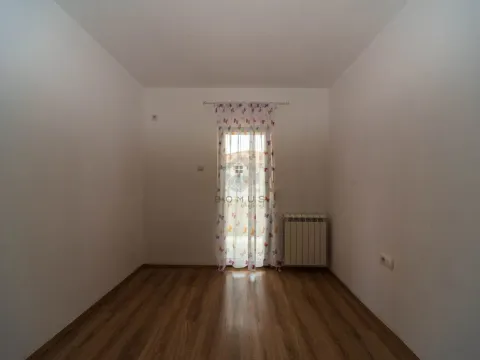 Izdavanje, trosoban stan, 100m², Donja Gorica, Podgorica - image 10