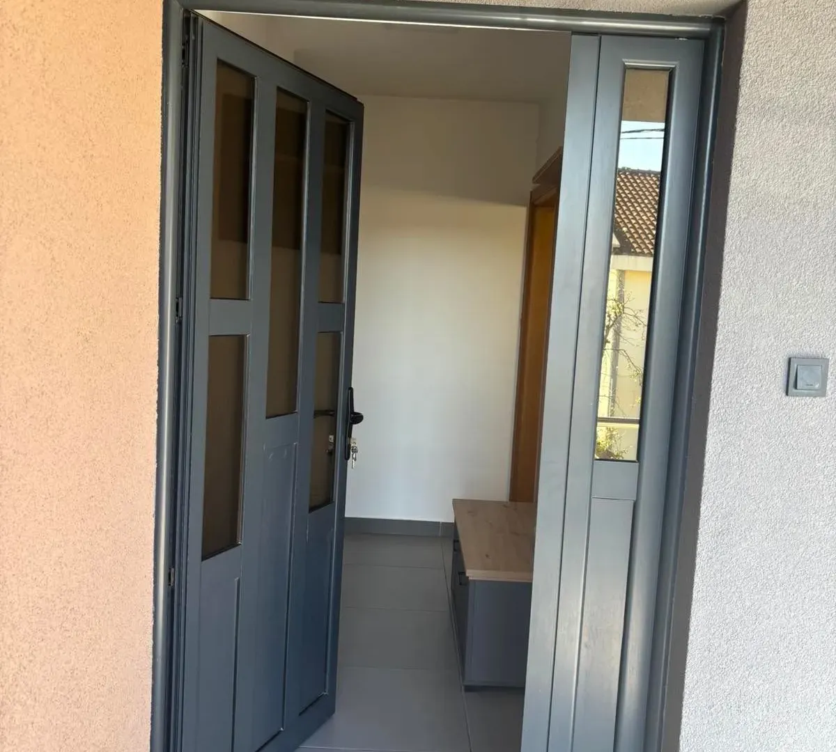 Rent, one bedroom apartment, 65m², Murtovina, Podgorica