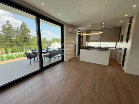 Prodaja, kuća, 253m², Rakovac, Novi Sad Sve Podlokacije - image 19