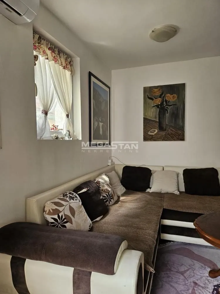 Prodaja, kuća, 64m², Slavujev Venac, Zvezdara Sve Podlokacije