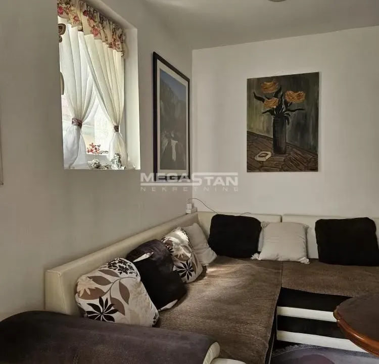 Prodaja, kuća, 64m², Slavujev Venac, Zvezdara Sve Podlokacije