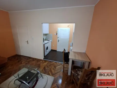 Prodaja, garsonjera, 19m², Podbara, Novi Sad Sve Podlokacije - image 2