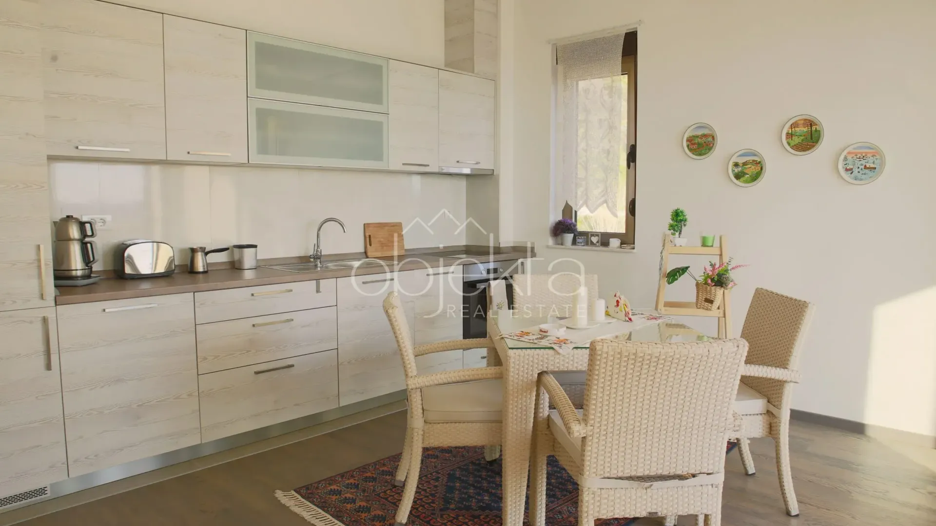 Prodaja, stan, 73m², Tivat, Crna Gora - Visning 2