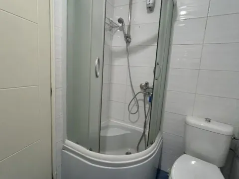 Izdavanje, dvosoban stan, 68m², Centar, Niš - image 9