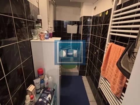 Sale, house, 228m², Jagodina, Srbija - image 32