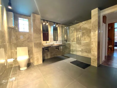 Izdavanje, kuća, 250m², Šušanj, Bar - image 10